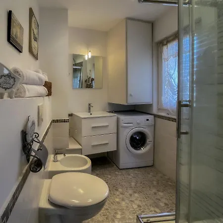 Le Petit Bijou 2pers Wifi Ac Apartment